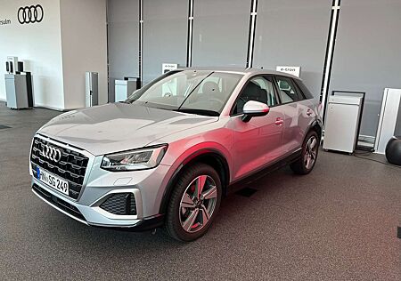 Audi Q2 150 PS(35 TFSI) Leder, Neupreis 45275€, Navi