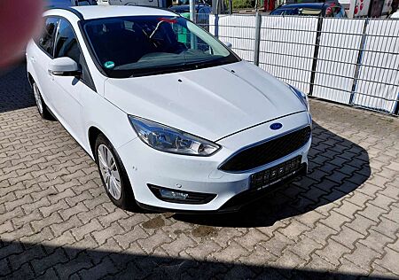 Ford Focus Edition Modell 2015 Tüv27 88920km