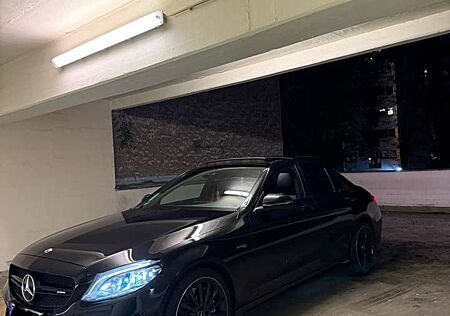 Mercedes-Benz C 43 AMG 4Matic 9G-TRONIC