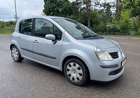 Renault Modus Dynamique 1. Hand, 8-fach, Fahrradträger