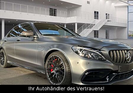Mercedes-Benz C 63 AMG C 63S AMG*Pano*Magno Lack*Performance AGA*Burmes