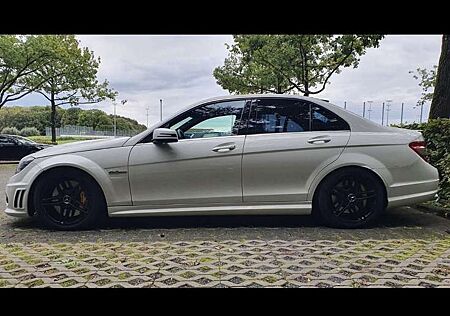 Mercedes-Benz C 63 AMG 7G-TRONIC