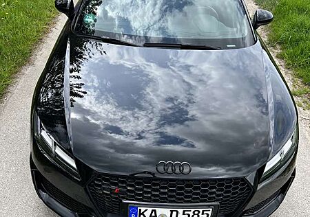 Audi TT RS Coupe quattro S tronic