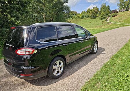 Ford Galaxy 2.0 TDCi Bi-Turbo Aut. Titanium