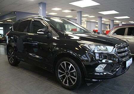 Ford Kuga 1.5 EcoBoost 2x4 ST-Line