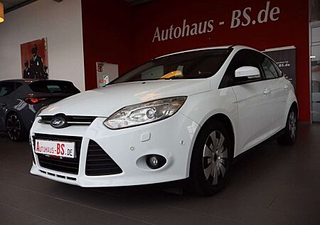 Ford Focus Limo Champions Edition,Scheckheft,PDC,3Hd