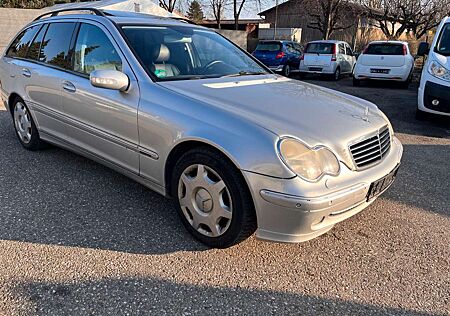 Mercedes-Benz C 240 Kombi Benzin Automatik VOLL Ausstattung