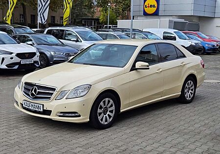 Mercedes-Benz E 200 Benzin + Gas NGT BlueEfficiency NGD