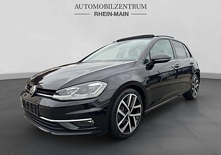 VW Golf Volkswagen 2.0 TDI Highline DSG PANO KEYL STHZG AHK
