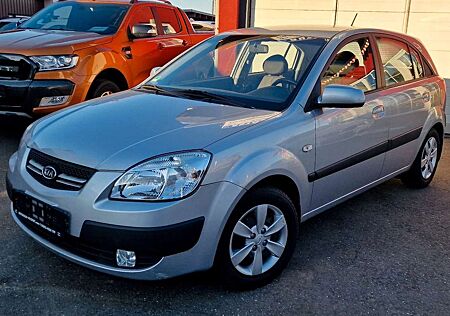 Kia Rio 1.4 EX Klima/Zv