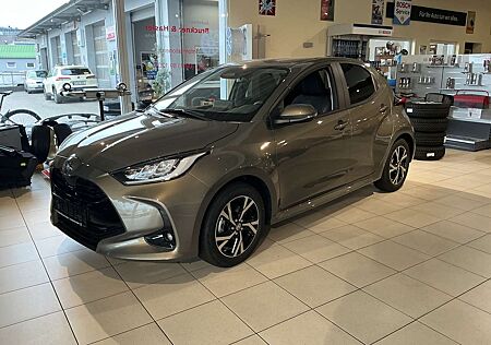 Toyota Yaris Hybrid Teamplayer mit Comfort Paket