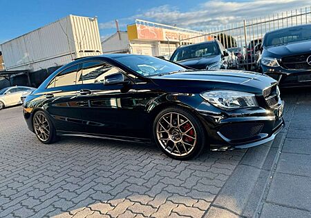Mercedes-Benz CLA 250 *PANO*AMG*BI-XENON*TEMPOMAT*NIGHT-PAKET*
