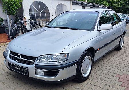 Opel Omega 2.0 16V