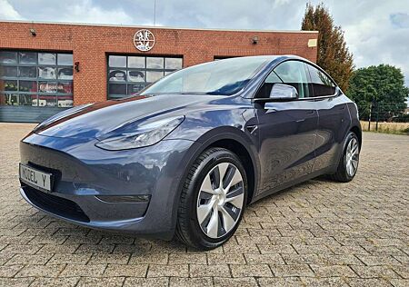 Tesla Model Y SR RWD 19 Zoll ab 3,99% AHK