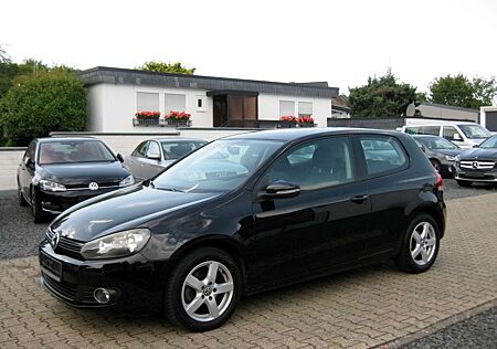 VW Golf Volkswagen 1.6 Comfortline, Climatronic, Navi, Cam., Alu