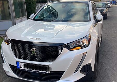 Peugeot 2008 PureTech 130 EAT8Allure