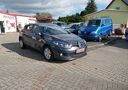 Renault Megane 1.6 16V 110 GANZJAHRESREIFEN