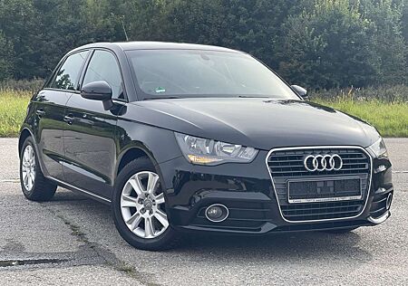 Audi A1 Neue Steuerkette-Navi-PDC-SH