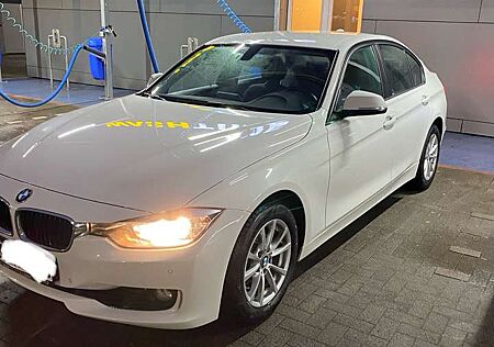 BMW 320i 320 Aut.