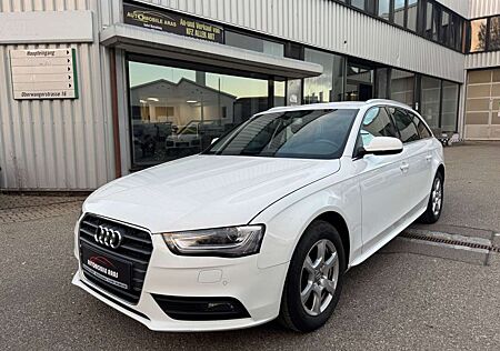 Audi A4 2,0 TDI Avant Attraction Tüvneu 2hand Sitzhz
