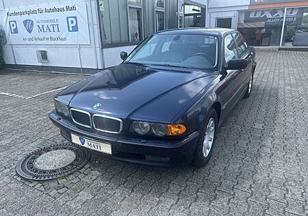 BMW 740i 740