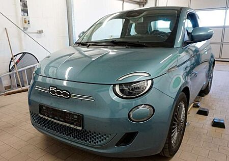 Fiat 500E Icon 118PS 42KWh Navi - Einparkhilfe