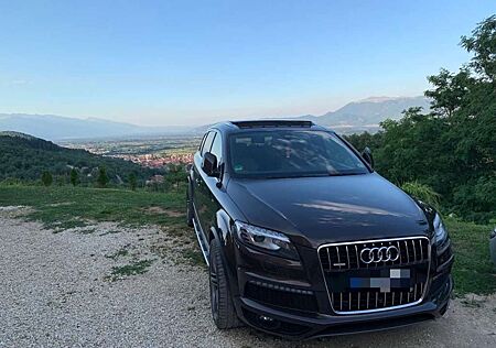 Audi Q7 3.0 TDI DPF quattro tiptronic