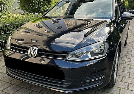VW Golf Volkswagen 7 Comfortline BMT 2.0 TDI Diesel Scheckheft