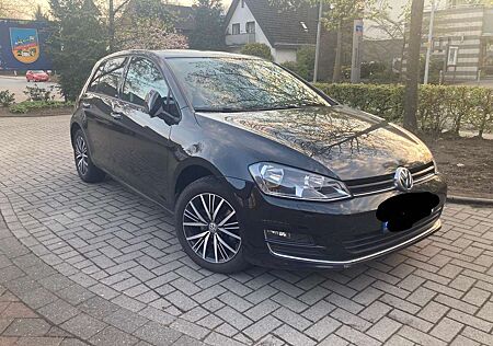 VW Golf Volkswagen 2.0 TDI BlueMotion Technology DSG Allstar