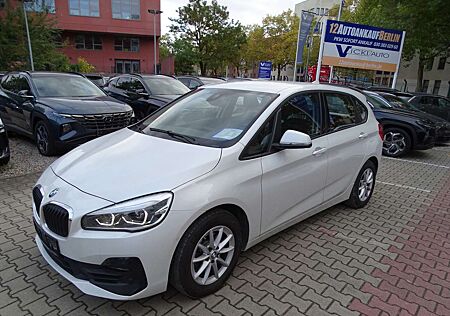 BMW 216 d Advantage Automatik