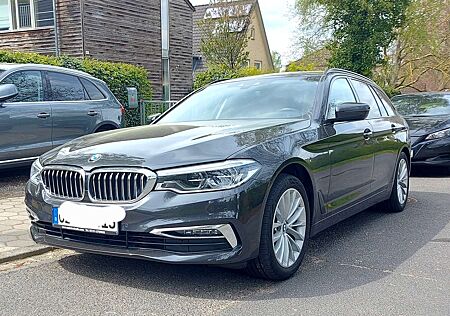 BMW 520 d xDrive Touring Aut. Lux. Line Sthzg., HUD AHK WR