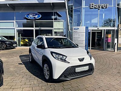 Toyota Aygo X Play (AB7)