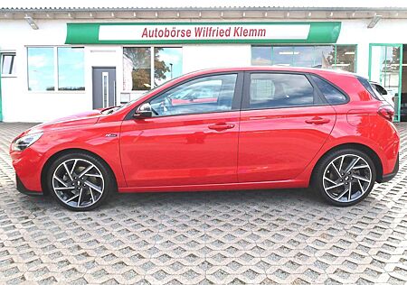 Hyundai i30 1.5TGDIHybrid"NLine"Kamera"18"Navi"DAB"1Hd"