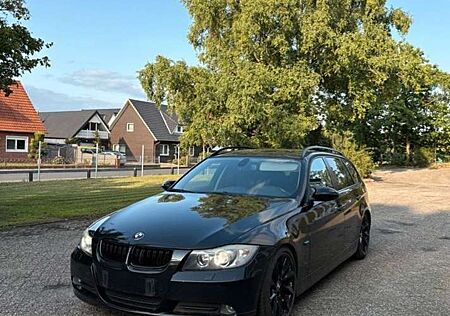 BMW 320i 320 Touring