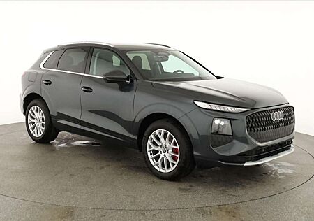 Audi Q3 TFSI quattro 150 kW quattro, AHK, Navi, AreaVie...