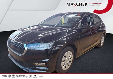 Skoda Fabia 1.0 TSI LED PDC DAB LaneAssist LED PDC