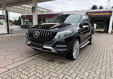 Mercedes-Benz GLE 250 d 4Matic AHK 360 Kam. SH-MB LEDER SD TOP !