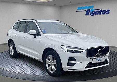 Volvo XC 60 XC60 B4 2WD Momentum Mild-Hybrid Autom. Navigationssyst
