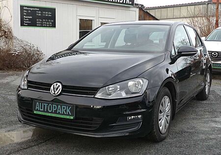 VW Golf Volkswagen VII Trendline BMT*1.Hand*SH-gepfl.Nr.55