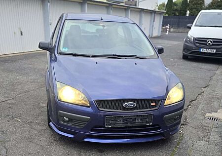 Ford Focus 2.0 16V Sport