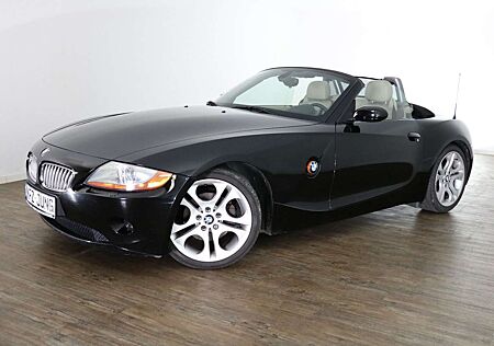 BMW Z4 Roadster 3.0i +Automatik*Leder*Sehr gepflegt*