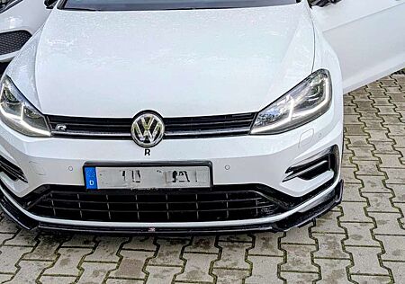VW Golf R Volkswagen