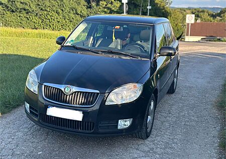 Skoda Fabia 1.4 TÜV 07/2027 Sportsitze Sitzheizung