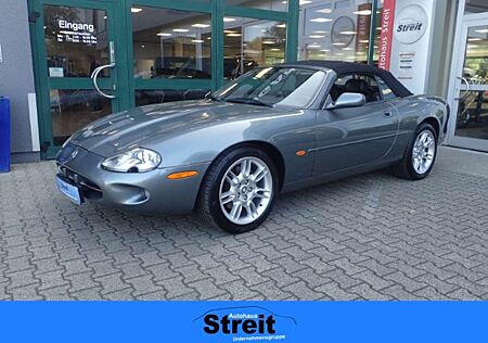 Jaguar XK8 4.0 Cabrio Memory Sitzheizung Leder PDC