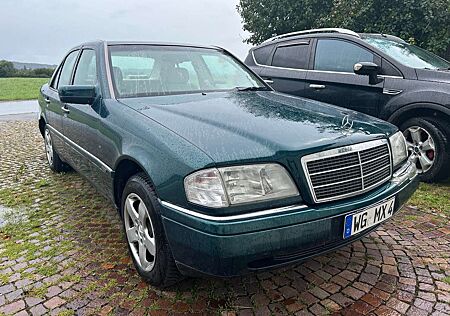 Mercedes-Benz C 200 C 200Elegance