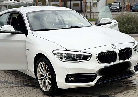 BMW 118 i Sport Line