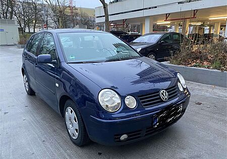 VW Polo Volkswagen 1.4 AUTOMATIK Tüv Neu tel. 01708044052