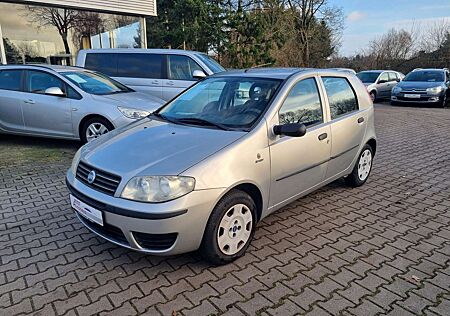 Fiat Punto 5-Türer 1.2 8V Active Clima