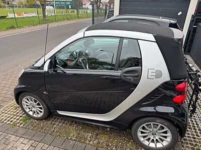 smart forTwo Cabrio, Topausstattung,22KW Leder, Brabus, Rekup.