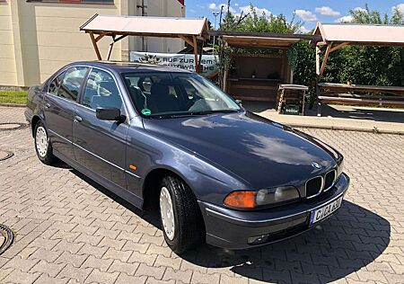 BMW 523i 523 5er